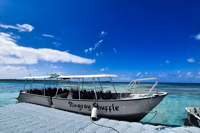 6-Hours Tour East Coast of Antigua: Stingray City, Lunch & Beach - Lunch at Seatons and the taste of Antigua