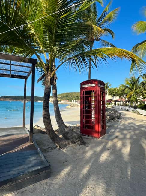 Antigua - Discover and Relax on 2 beaches - What the north route offers at Fort James and Dickenson Bay