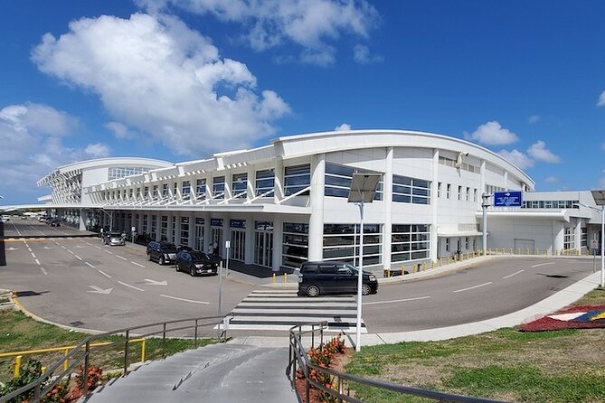 Antigua Roundtrip Airport Transfer - From V.C. Bird Airport to your Antigua accommodation