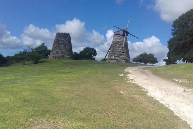 Circumnavigate Tour - Dow’s Hill: a compact history lesson
