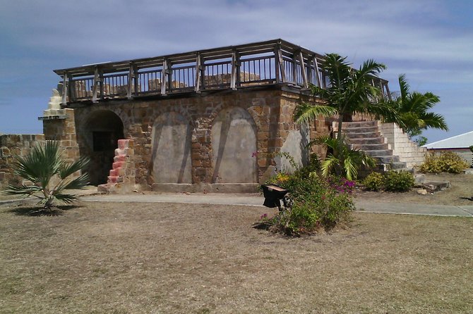 Experience Antigua ( 2 persons and above only ) - Devil’s Bridge and Antigua’s coastal drama