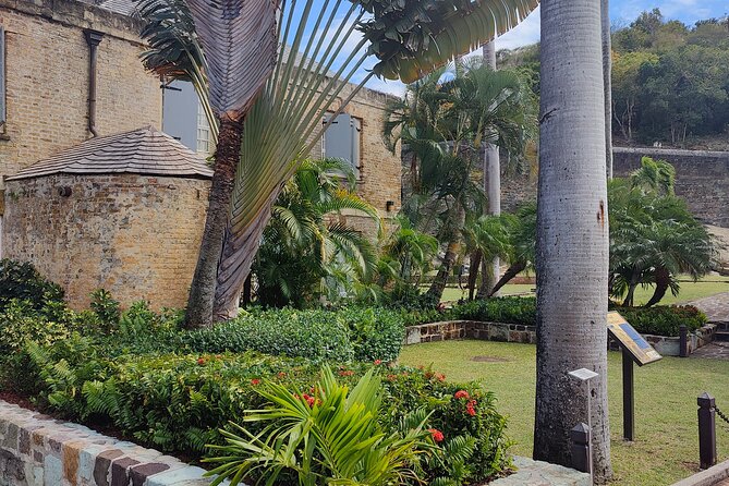 Half Day Historical Tour in Antigua with Beach - Blockhouse: a short stop with a big view