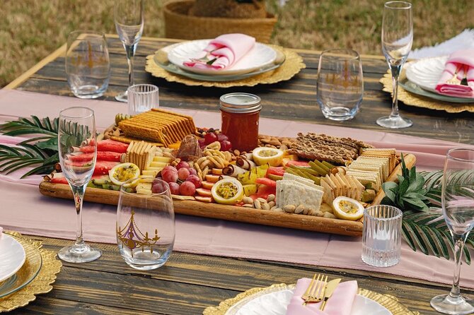 Luxury Private Picnic with Caribbean Cuisine - Arriving at Runaway Beach