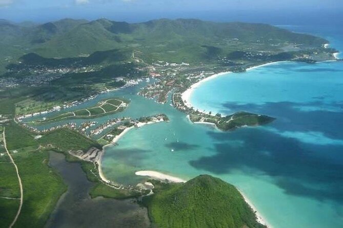 Most Beautiful Beaches of Antigua: Valley-Jolly or Fort-Dickenson - Jolly Beach: finer sand and an easy stroll