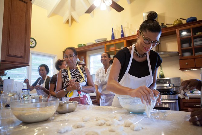 Nicole's Table - Coordinating Curry - From cooking table to Caribbean veranda