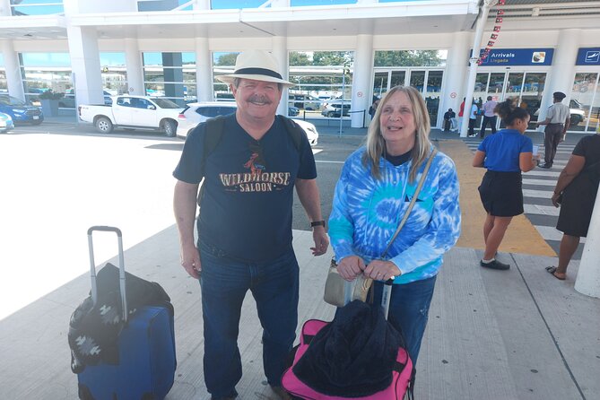 Private Airport Transfers to Antigua and Barbuda - Communication before and after landing
