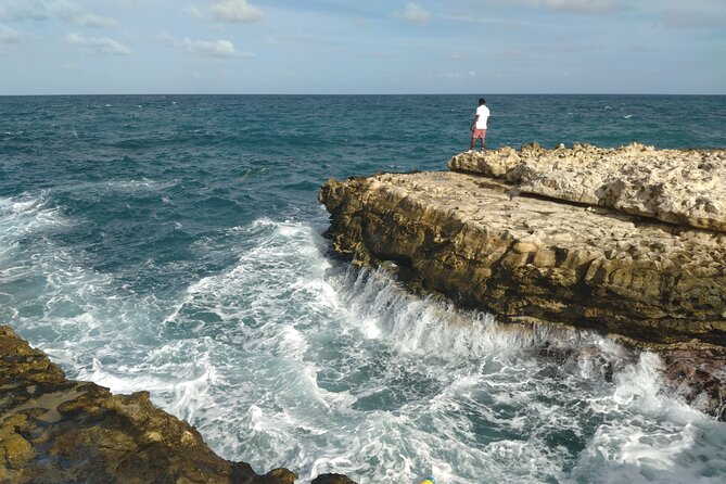 Private Antigua Island Tour - Devil’s Bridge on the east coast