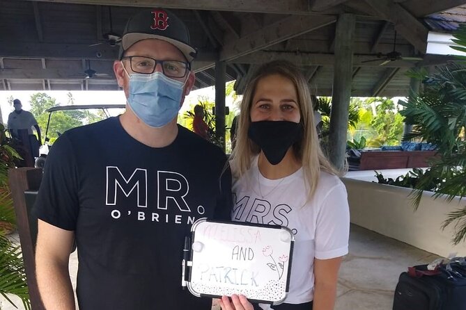 Round-Trip Transfer between Antigua Airport and Antigua Hotels - The return trip needs more attention