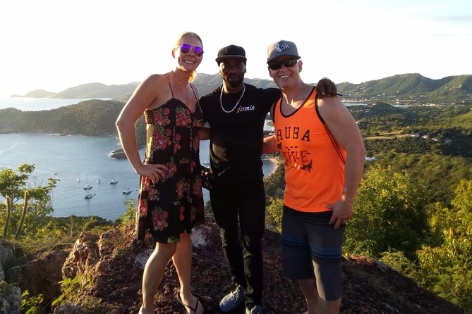 Taxi to Shirley heights lookout Sunday social package - The Sunday and Thursday timing problem