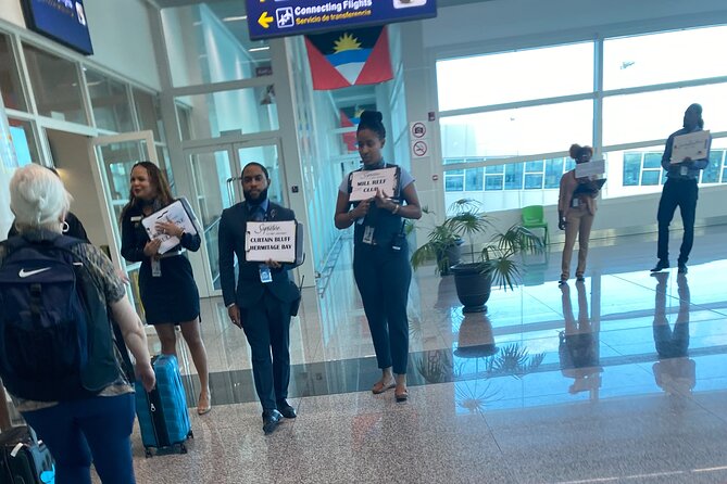 VIP Meet and Greet Fast Track on Arrival at Antigua Airport - without Transfers - Baggage Claim and Customs Assistance
